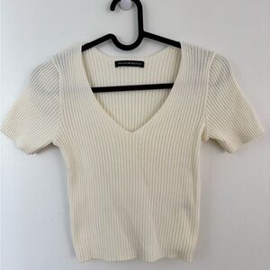 Brandy Melville Ribbed V-Neck Crop Tee